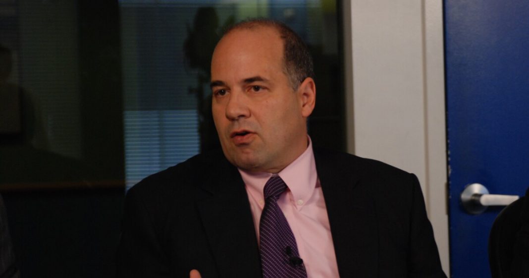 Formerly ‘troubled’ bank reaches truce with activist investor