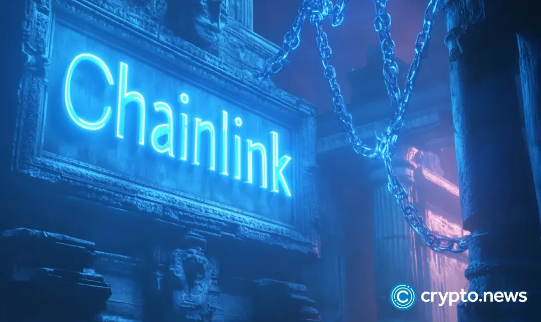Chainlink price breaks above compressed SMA ribbon