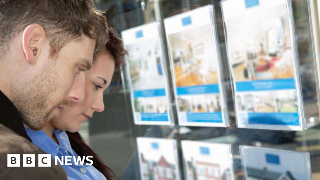 UK house prices fall as Iran war uncertainty dampens demand