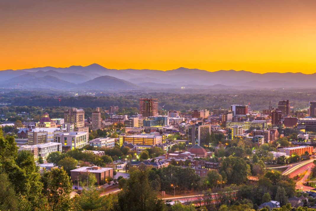 April 2026 Luxury Housing Report: Emerging Luxury Markets