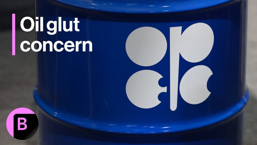 Oil Prices Fall on Fears of OPEC+ Supply Boost, US Slowdown